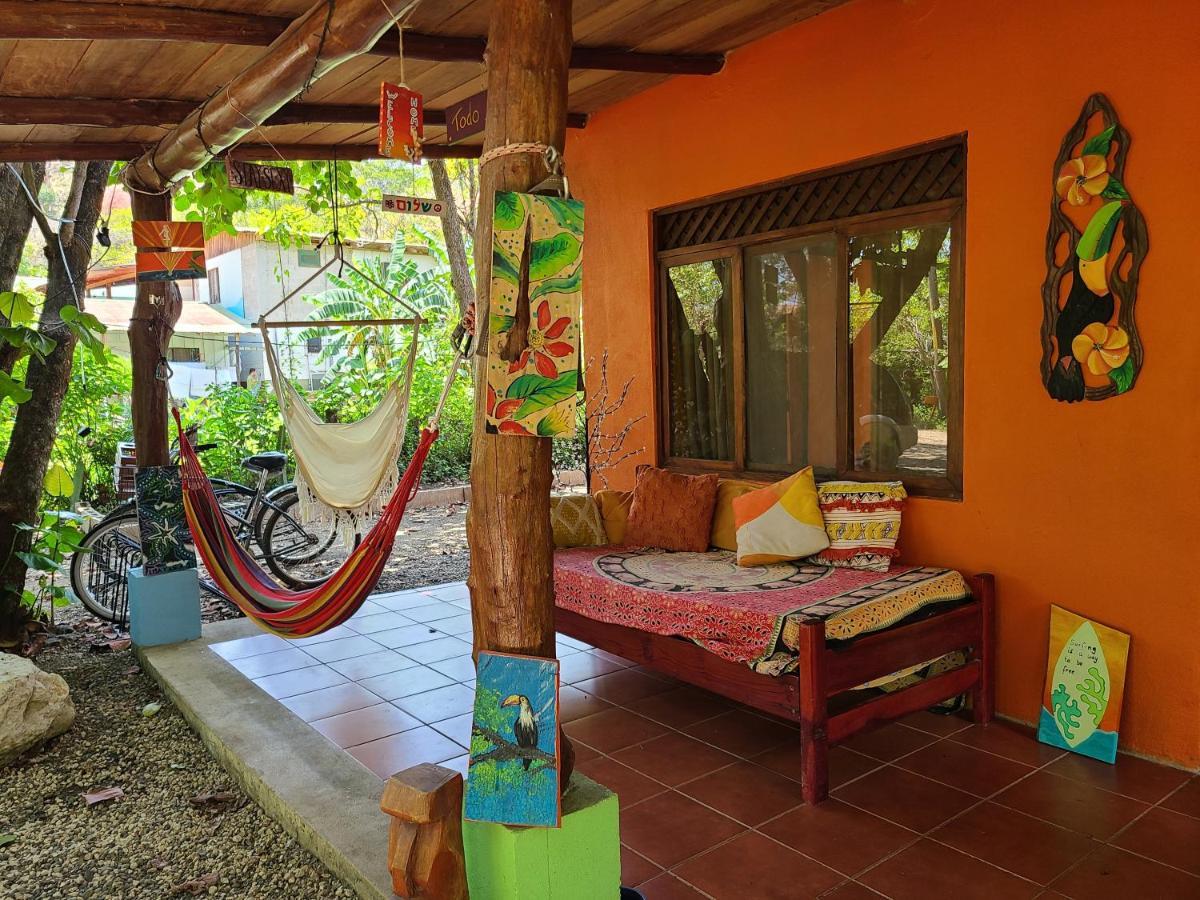 Sámara Casa Terra Hostel מראה חיצוני תמונה