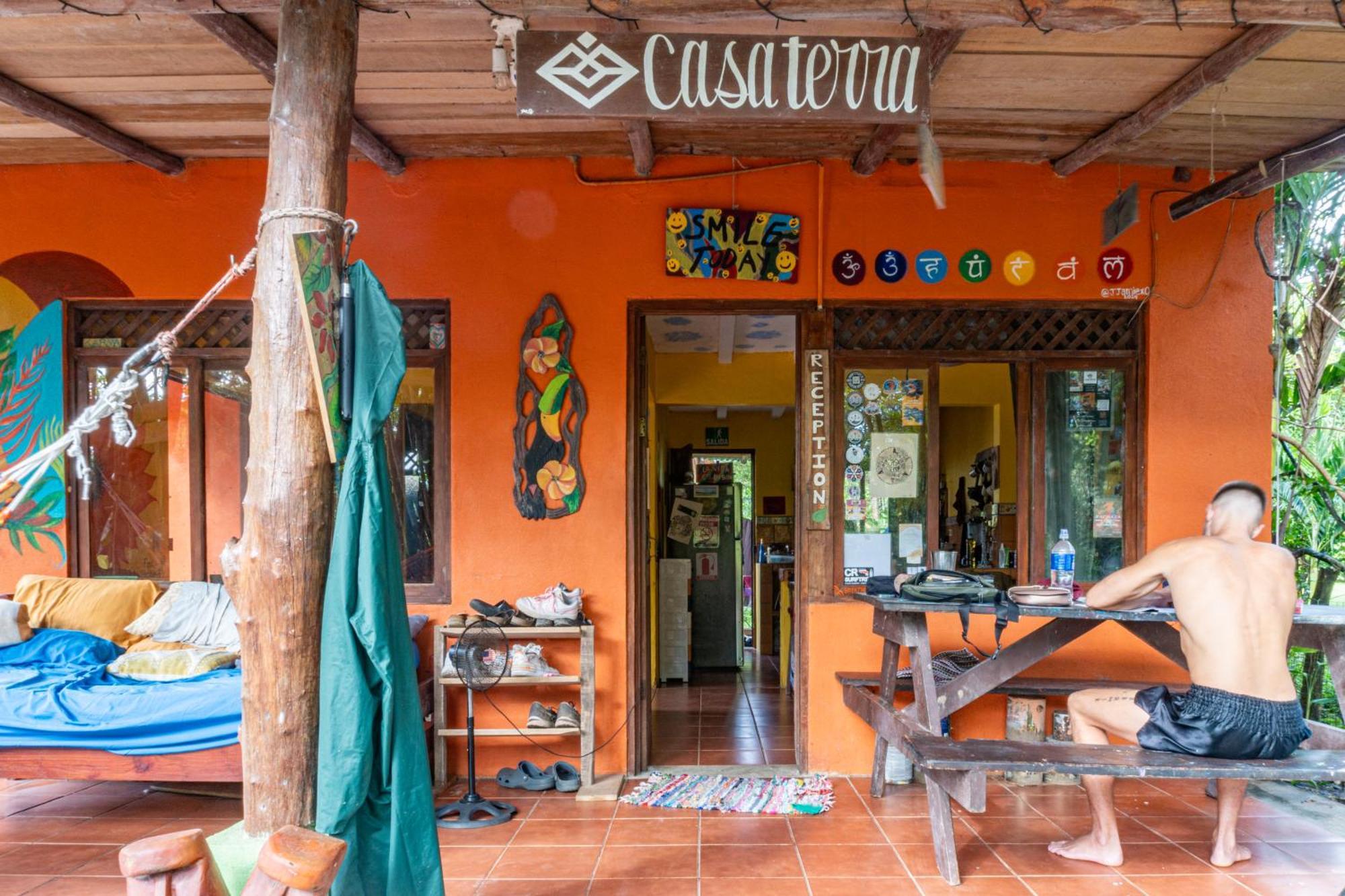 Sámara Casa Terra Hostel מראה חיצוני תמונה