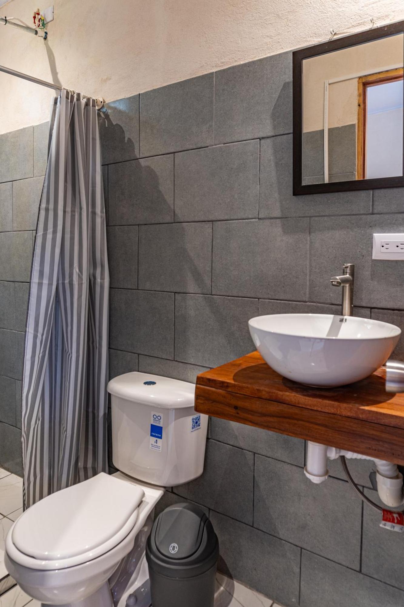 Sámara Casa Terra Hostel מראה חיצוני תמונה